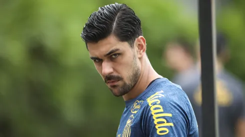 João Basso pode sair do Santos agora em 2026.