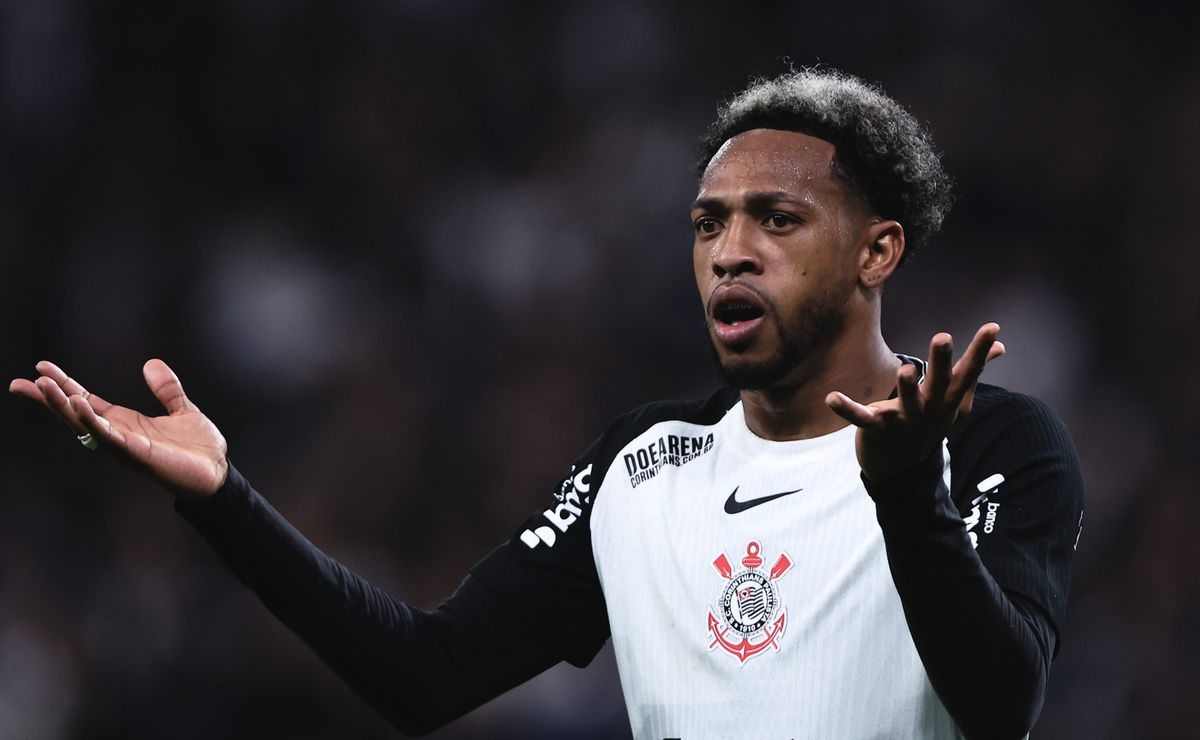 Corinthians tem problemas para monitorar treinos de José Martínez na Venezuela