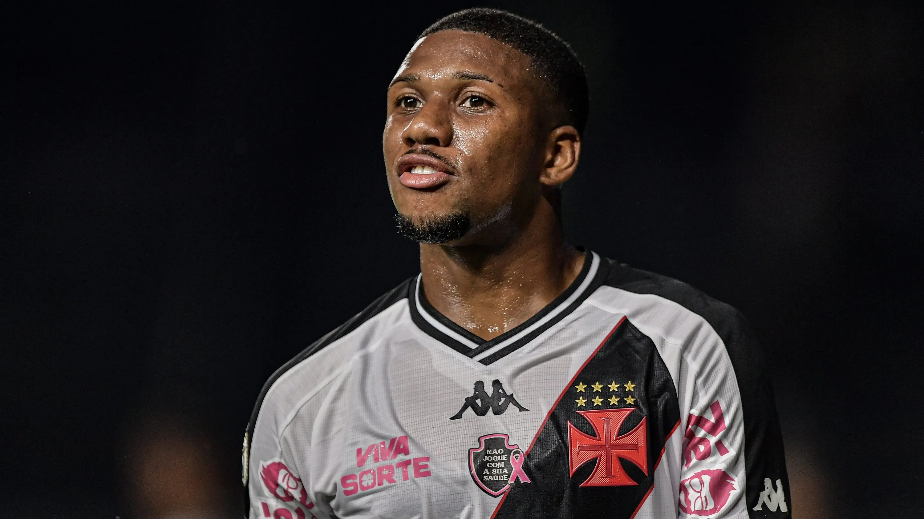 Leandrinho jogador do Vasco durante partida contra o Cuiaba no estadio Sao Januario pelo campeonato Brasileiro A 2024. Foto: Thiago Ribeiro/AGIF