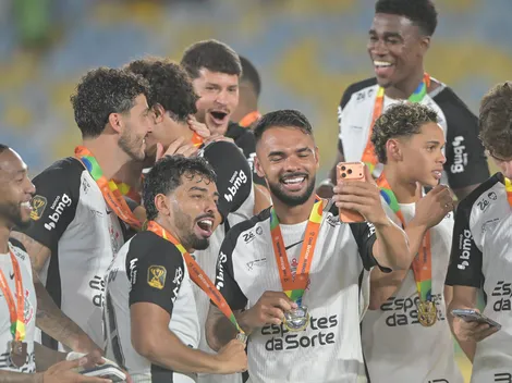 Ezze Seguros premia o Corinthians em 4 milhões por título