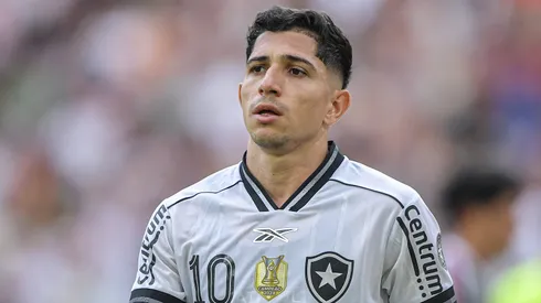 Savarino jogador do Botafogo durante partida contra o Fluminense. Foto: Thiago Ribeiro/AGIF