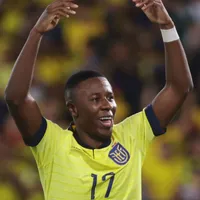 Alan Minda chega ao Brasil e revela vontade no Atlético-MG