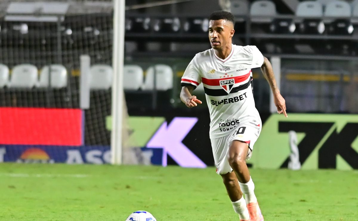 Flamengo decide fechar com meia pagando salário de estrela e sinaliza R$ 1,1 milhão mês para Marcos Antônio