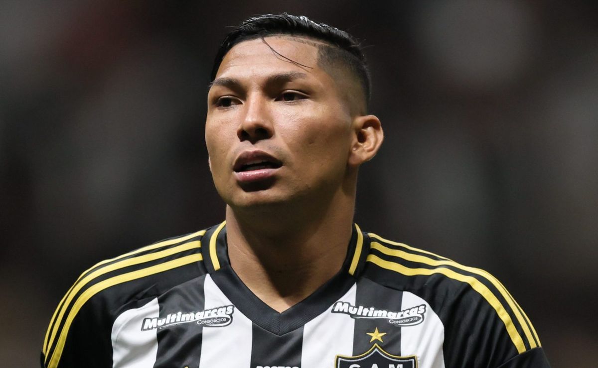 Corinthians ganha concorrência por Rony e vê o Santos entrar novamente na briga pela contratação