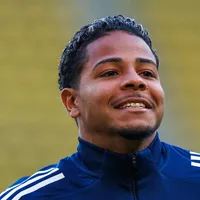 Jorge Jesus decide vender Wesley e ex-Corinthians está no mercado