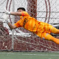 Corinthians libera goleiro e mantém percentual em ida para a Itália