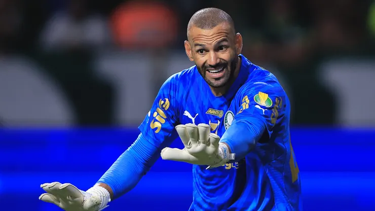 Weverton está mais perto do Grêmio