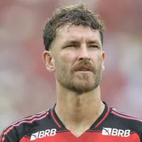 Léo Pereira recebe ofertas e Flamengo não vai liberar