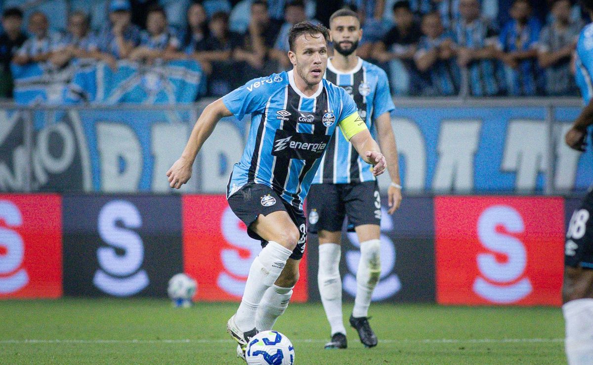 Arthur abre o jogo sobre permanência no Grêmio e futuro vira novela