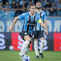 Arthur fala sobre conversa decisiva no Grêmio e deixa futuro em aberto