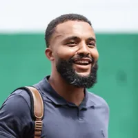 Samuel Xavier manda recado após renovar até dezembro de 2027