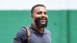 Samuel Xavier durante reapresentação do elenco