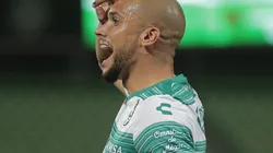 Matheus Dória no Santos Laguna - Foto: Manuel Guadarrama/Getty Images