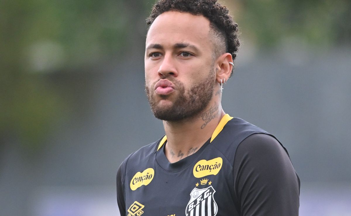 Neymar encabeça lista e Santos deve ter seis desfalques na estreia do Paulistão