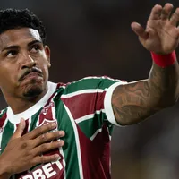 John Kennedy e +3 são aprovados pelo Atlético por Hulk