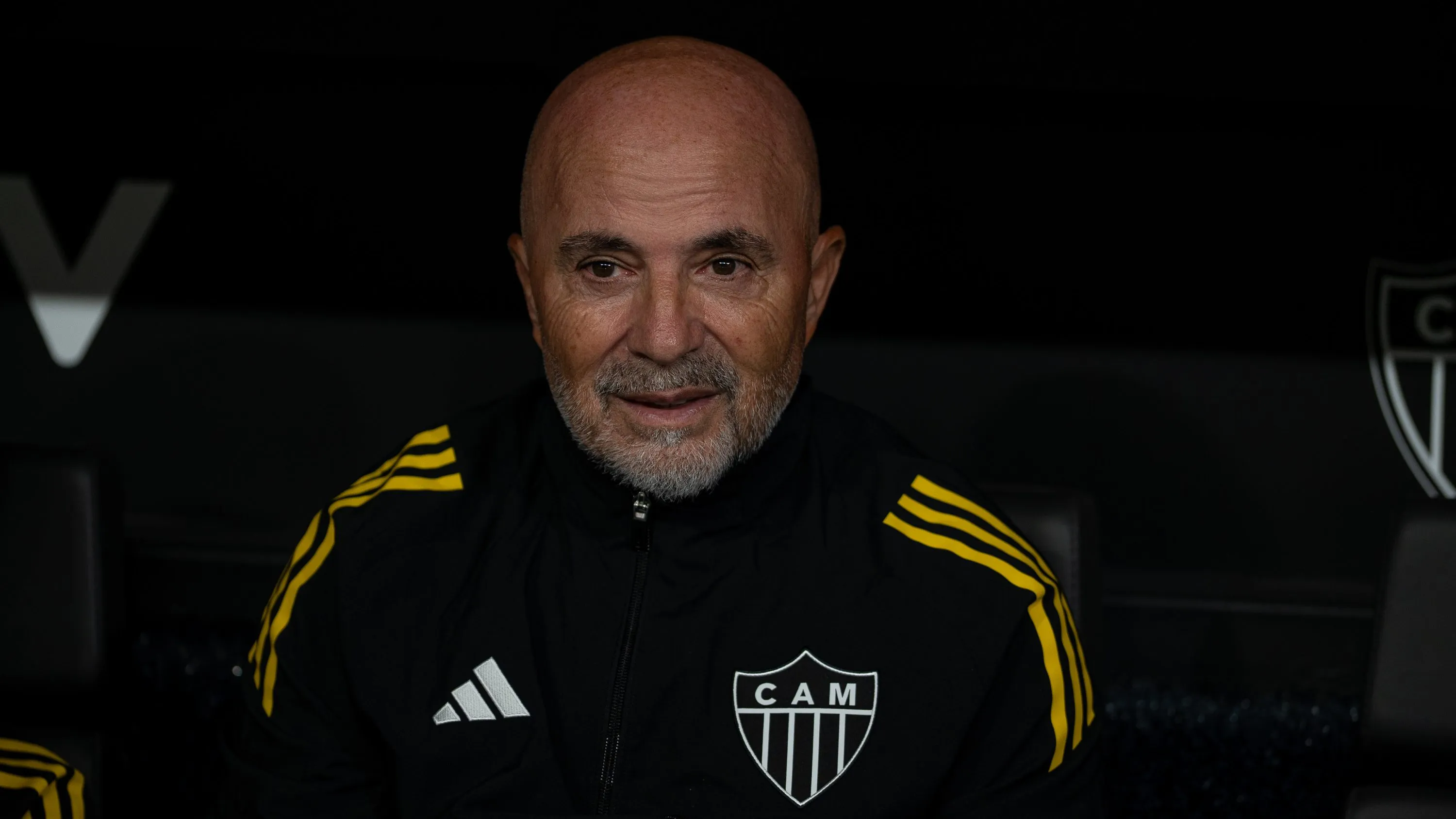 Sampaoli tecnico do Atletico-MG durante partida contra o Flamengo no estadio Arena MRV pelo campeonato Brasileiro A 2025. Foto: Alessandra Torres/AGIF