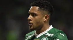 Vitor Roque foi 'sacado' do time titular contra a Portuguesa, informa setorista do SEP