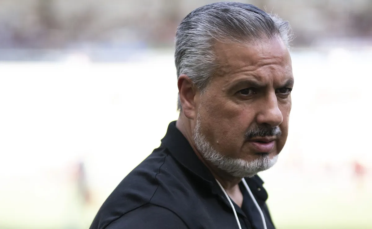 Flamengo não desiste e intensifica negociações para garantir a contratação de Gabriel Brazão