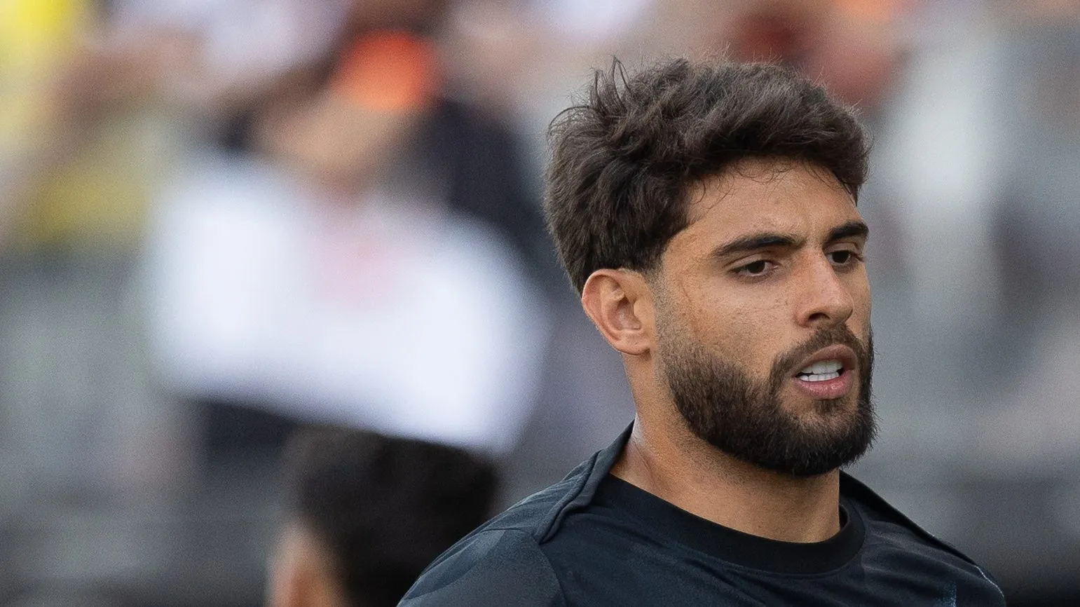 Foto: Joisel Amaral/AGIF – Yuri Alberto renovou recentemente com o Timão até julho de 2030.