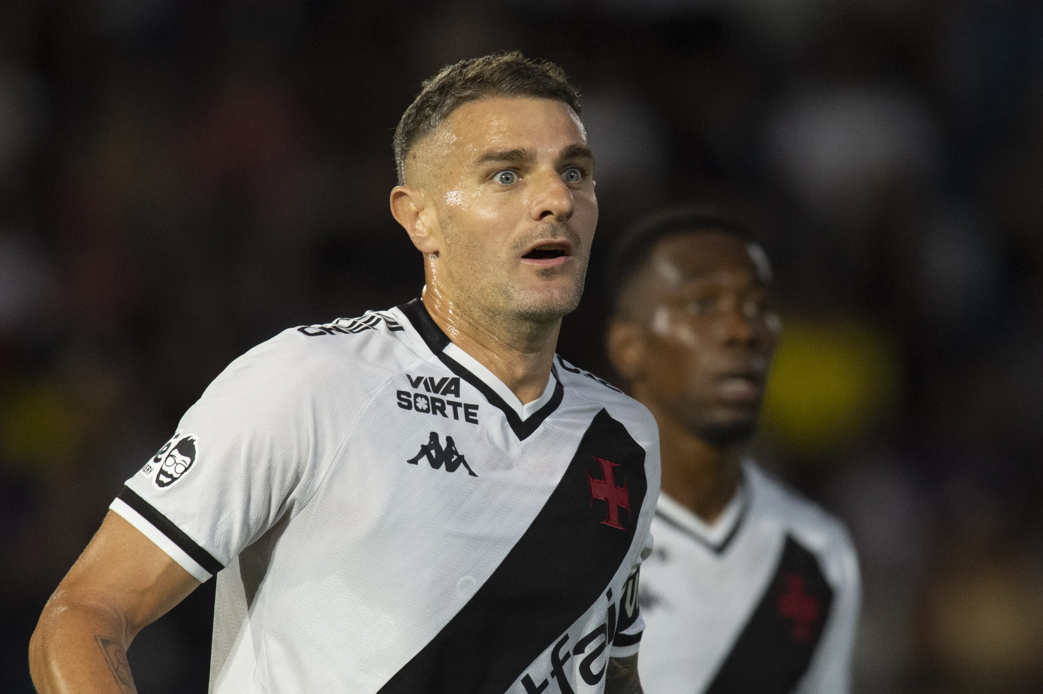 Vegetti terminou 2025 como reserva da equipe de Fernando Diniz e chance de saída é grande – Foto: Anderson Romao/AGIF