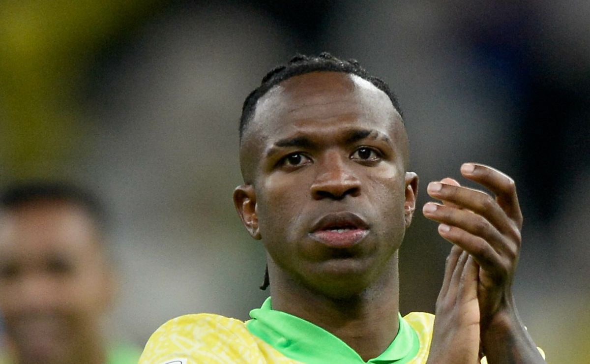 Jorge Iggor analisa momento ruim de Vinícius Júnior e alerta para risco de reserva na Seleção Brasileira