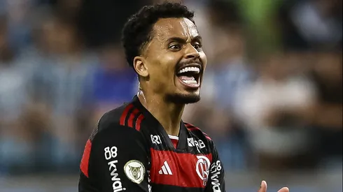 Allan está fora dos planos do Flamengo e interessa a Dorival Jr no Timão