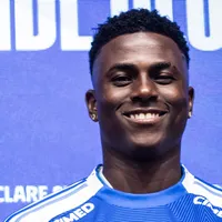 Tite esboça escalação para Cruzeiro x Pouso Alegre com Villarreal