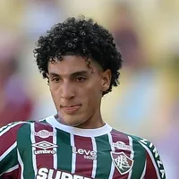 Corinthians faz consulta por Gabriel Fuentes, do Fluminense