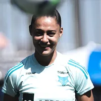 Flamengo anuncia a contratação da zagueira Layza Cavalcanti, ex-Cruzeiro