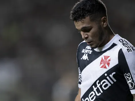 Recuperação de Adson evolui, mas Vasco evita prazo para retorno