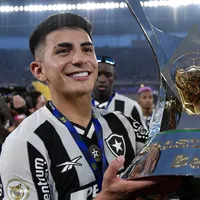 Flamengo entra na disputa com Palmeiras por Thiago Almada