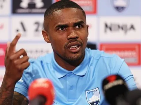 Grêmio veta volta de Douglas Costa e contratação está descartada