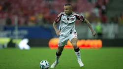 PE - SAO LOURENCO DA MATA - 15/11/2025 - BRASILEIRO A 2025, SPORT X FLAMENGO - Everton Cebolinha jogador do Flamengo durante a partida contra o Sport na Arena de Pernambuco, pelo Campeonato Brasileiro A 2025. Foto: Marlon Costa/AGIF