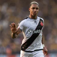 Impasse trava negociação entre Vasco e Vitória por David