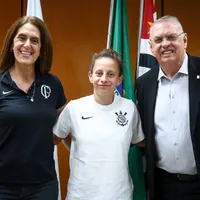 Corinthians oficializa a contratação da atacante Belén Aquino em 2026