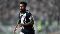 Paulinho se despediu do Vasco. Foto: Jorge Rodrigues/AGIF