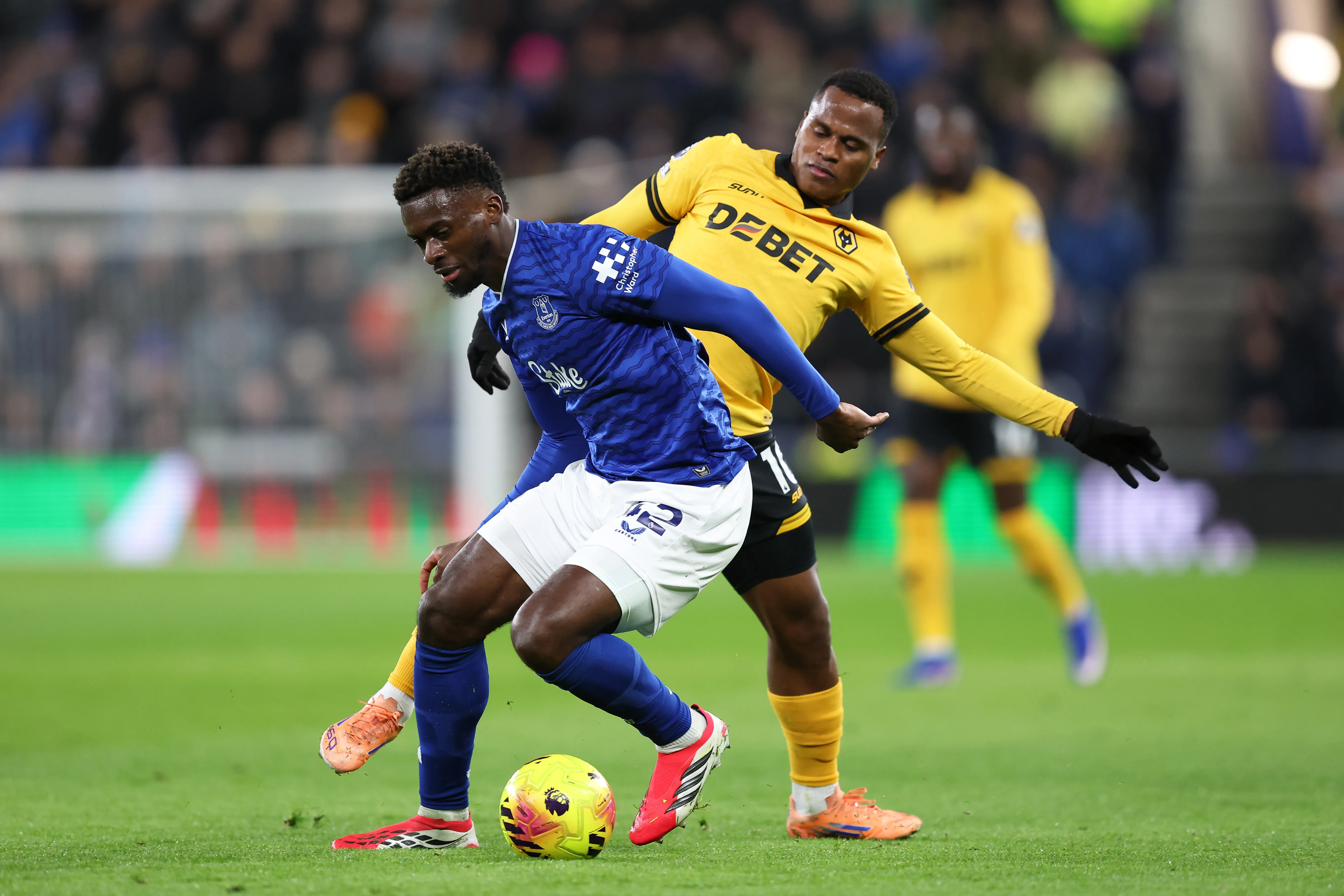 Arias em jogo diante do Everton. Photo by Matt McNulty/Getty Images