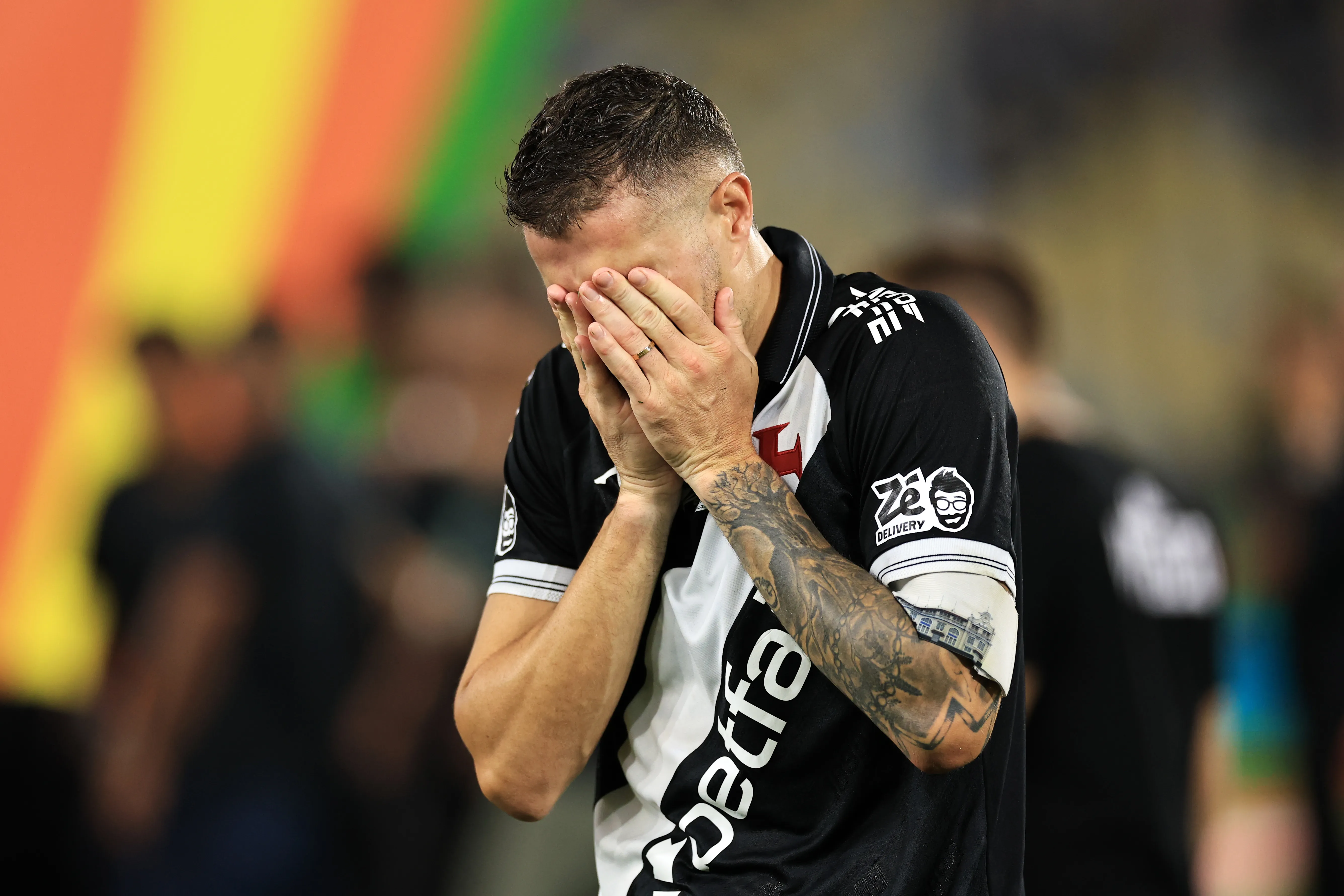 Vegetti foi um dos jogadores que mais sentiu a derrota na final da Copa do Brasil. Foto: Buda Mendes/Getty Images.