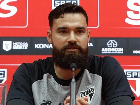 Carlos Coronel analisa disputa pelo gol no São Paulo