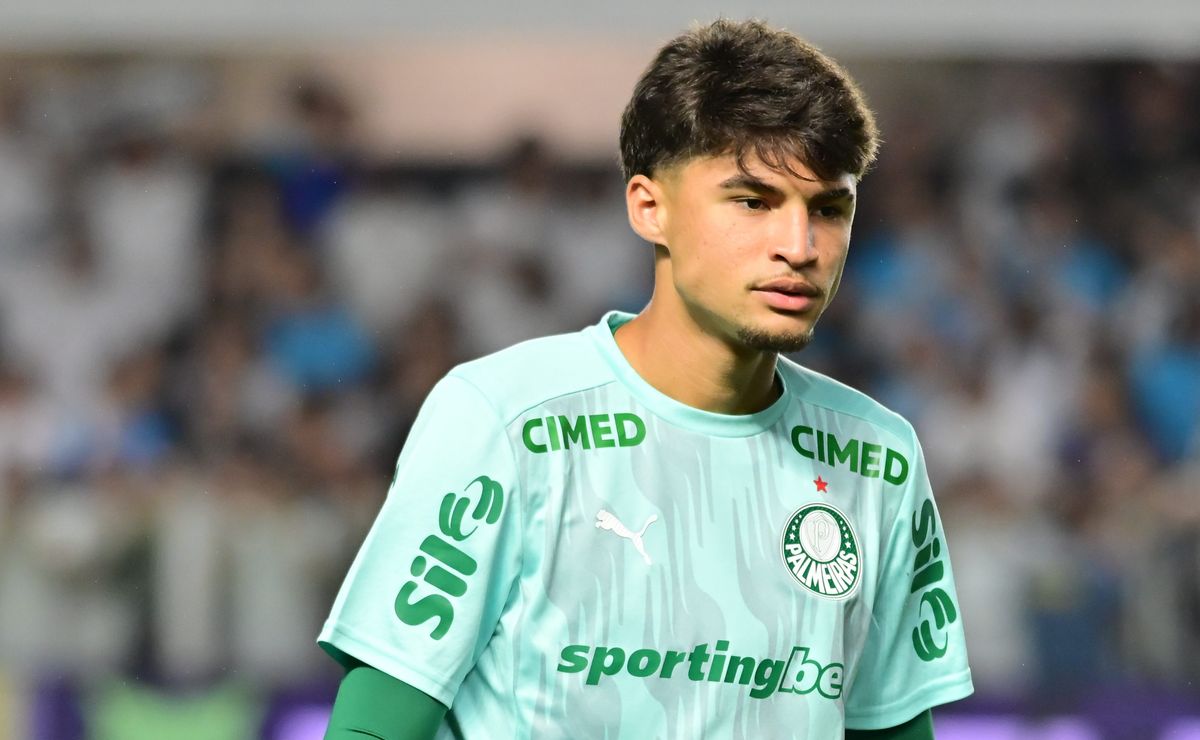 Larson é elogiado após primeiro tempo de Portuguesa x Palmeiras no Paulistão: “O moleque é bom”