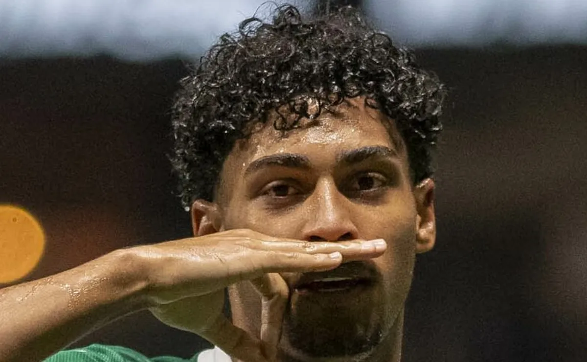 Luighi brilha como herói improvável e salva o Palmeiras em jogo dramático contra a Portuguesa