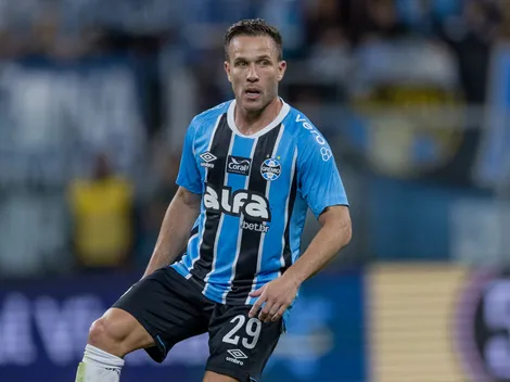 Arthur marca 1° gol no retorno ao Grêmio