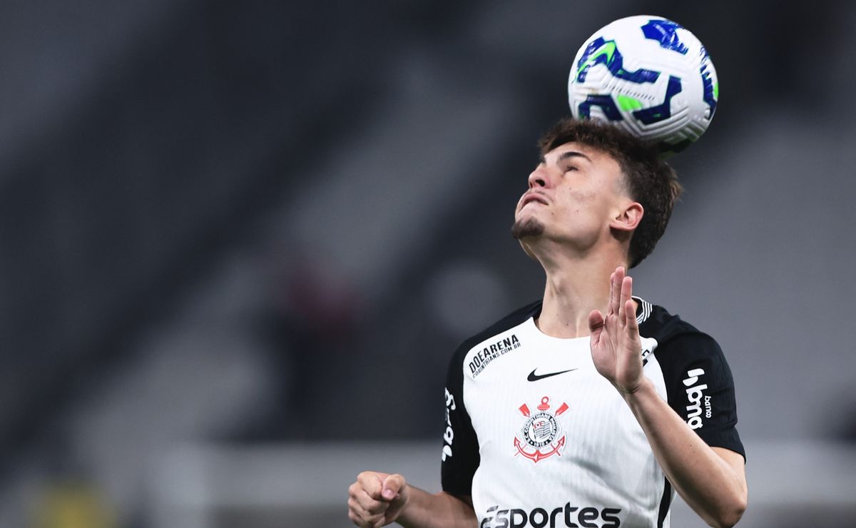 Em alta no Corinthians, Breno Bidon sinaliza desejo em jogar na Europa e Chelsea mira meio-campista