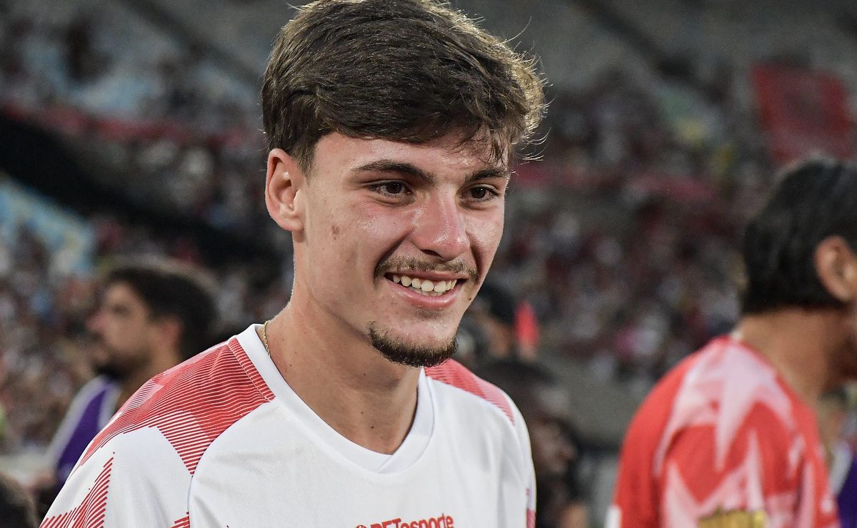 Flamengo decide e contratação de Breno Bidon não será assinada