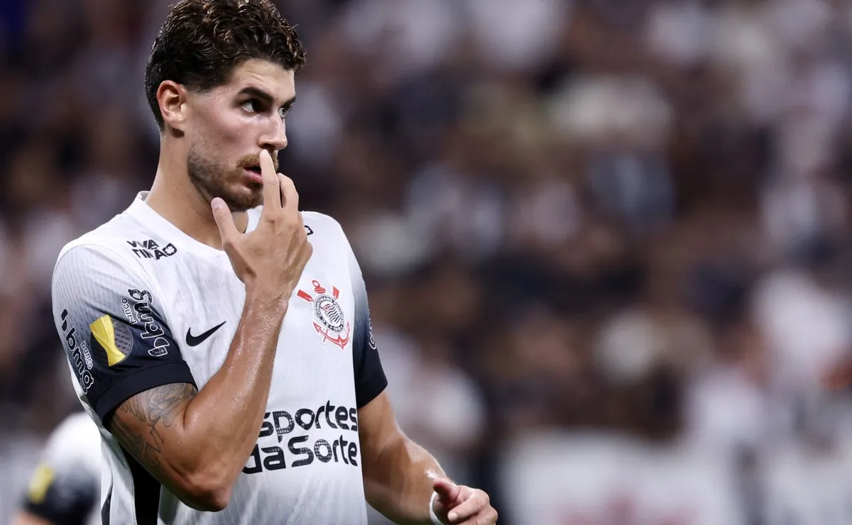 Pedro Raul volta ao Corinthians e 