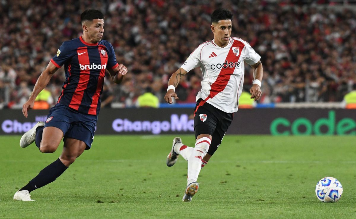 Fluminense faz proposta superior ao Boca Juniors para contratar o atacante argentino Alexis Cuello