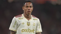 Wallace Yan será a principal referência do Flamengo contra a Portuguesa - Foto: Thiago Ribeiro/AGIF