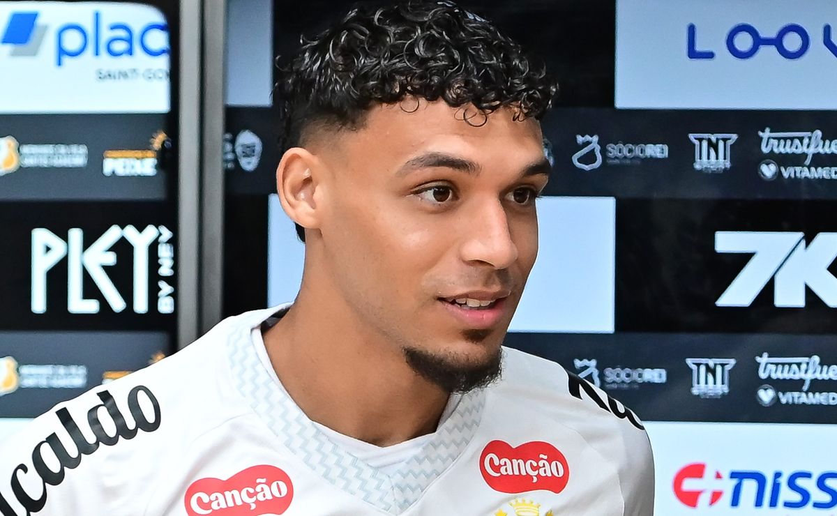 Victor Hugo desembarca em BH bem na hora de Atlético-MG x Betim