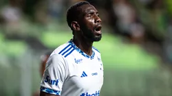 Bolasie defenderá a Chape em 2026