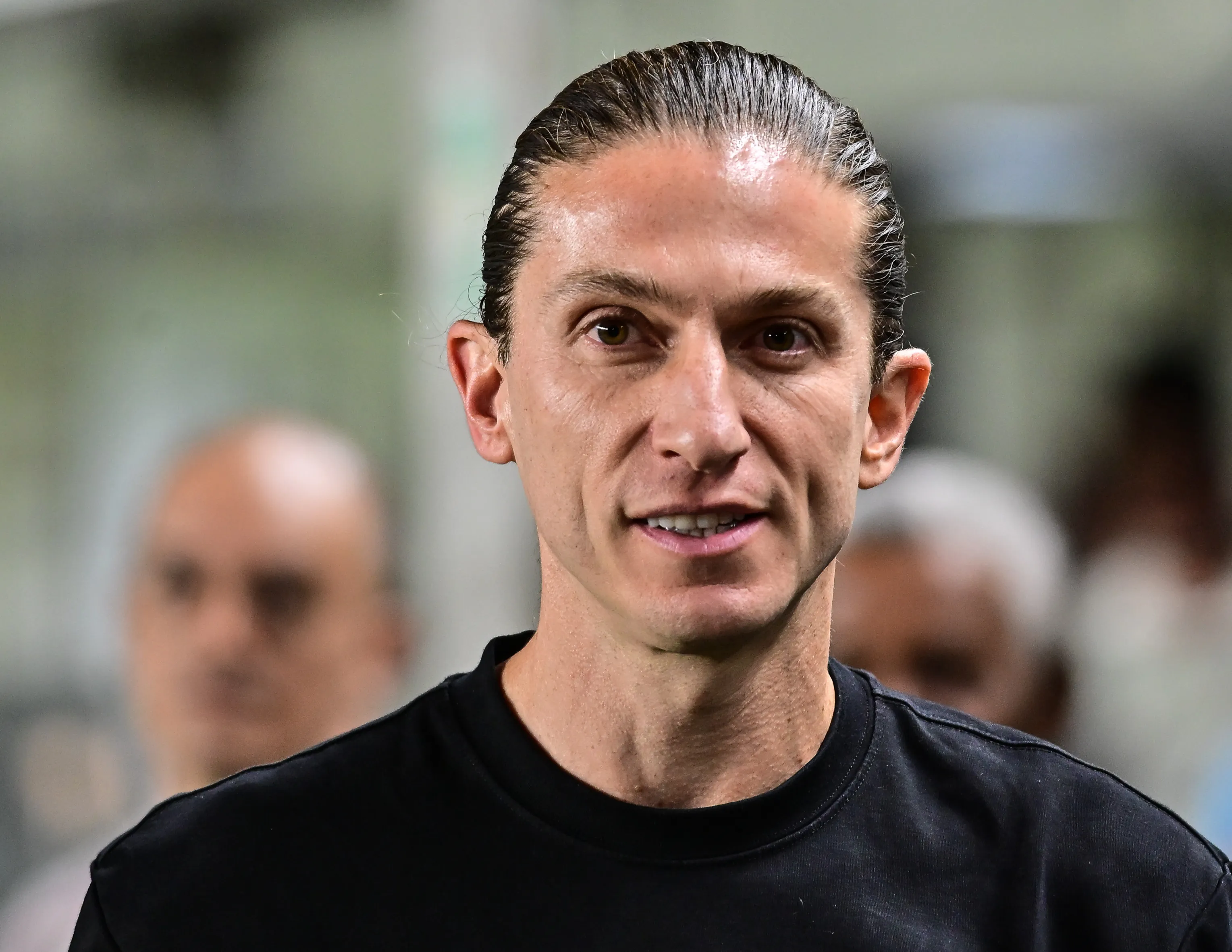 SP – SANTOS – 05/11/2025 – BRASILEIRO A 2025, SAO PAULO X FLAMENGO – Filipe Luis tecnico do Flamengo durante partida contra o Sao Paulo no estadio Vila Belmiro pelo campeonato Brasileiro A 2025. Foto: Jota Erre/AGIF